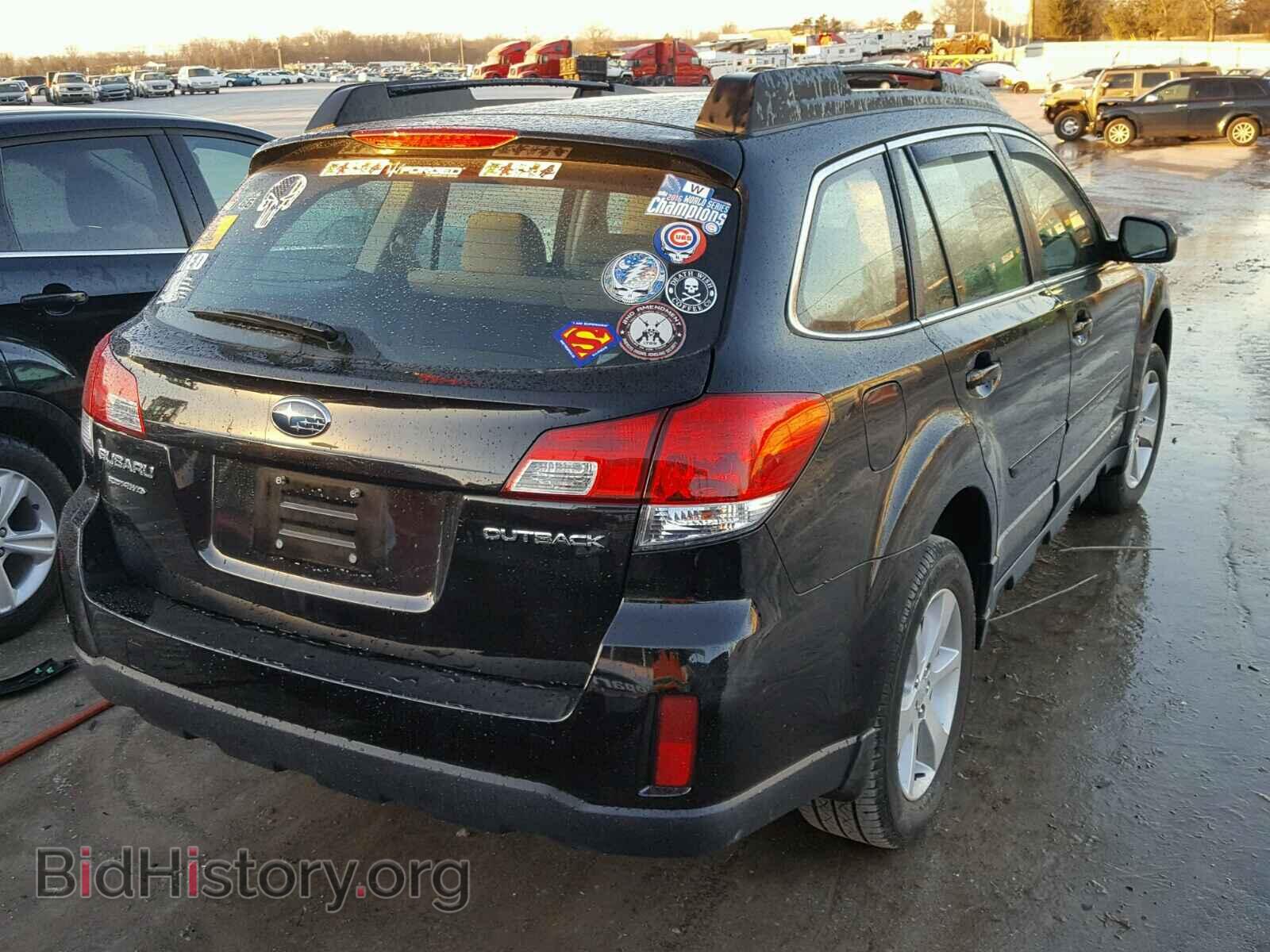 2014 SUBARU OUTBACK - VIN: 4S4BRCAC0E3323877 - Фото 4