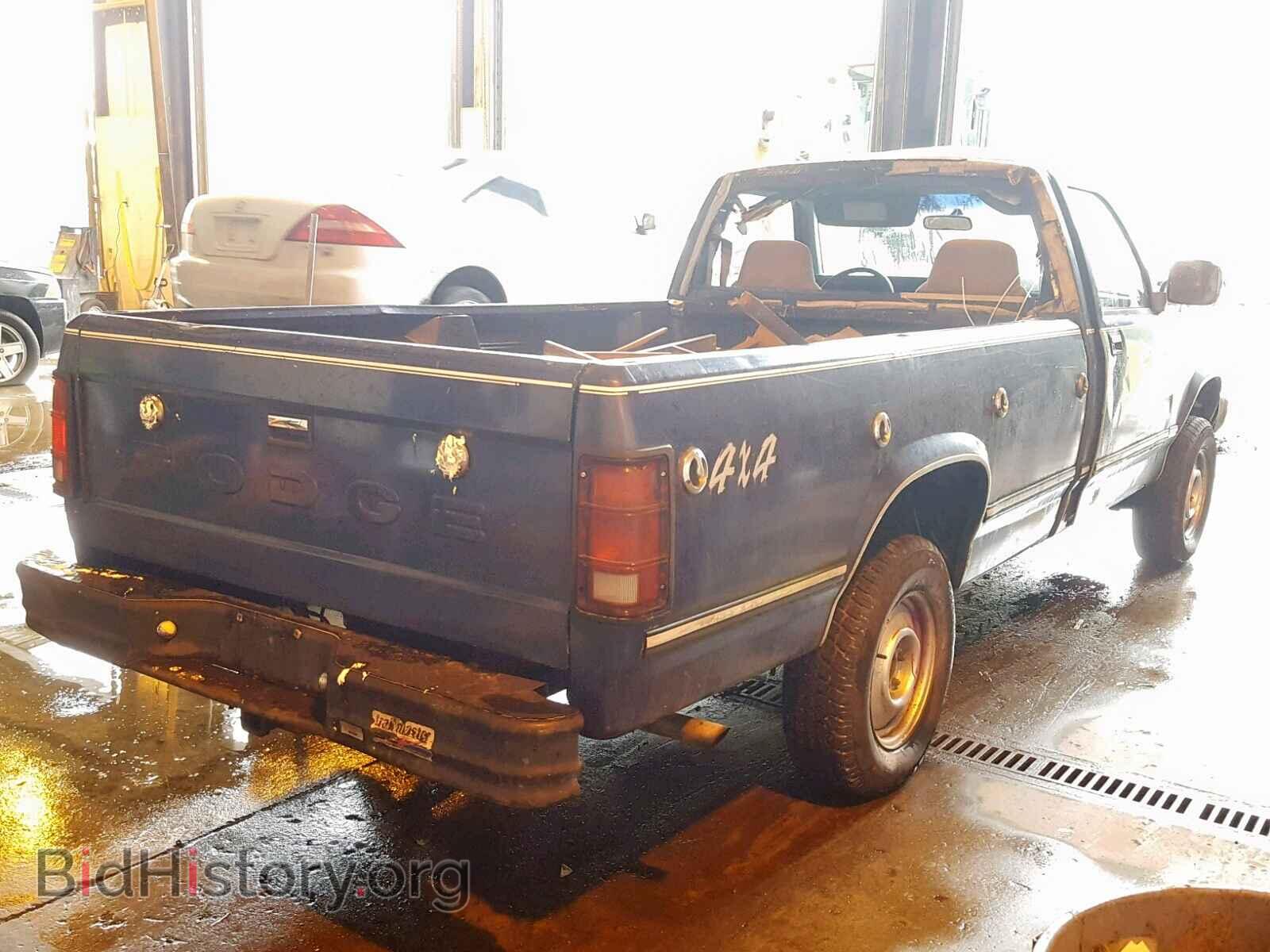 1988 DODGE DAKOTA - VIN: 1B7GR14X4JS740352 - Фото 4