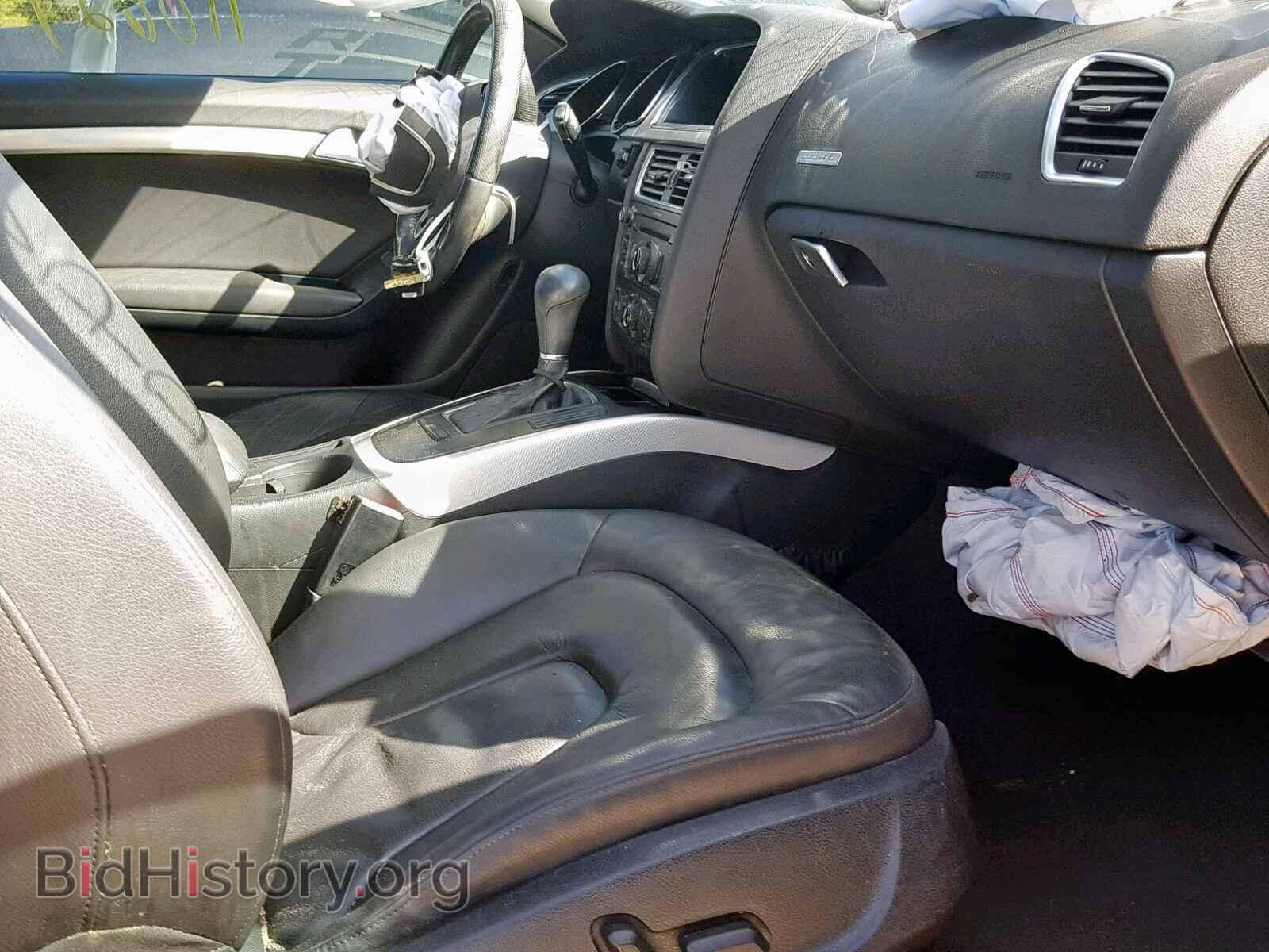 2010 AUDI A5 PREMIUM - VIN: WAUCFAFR8AA066618 - Фото 5
