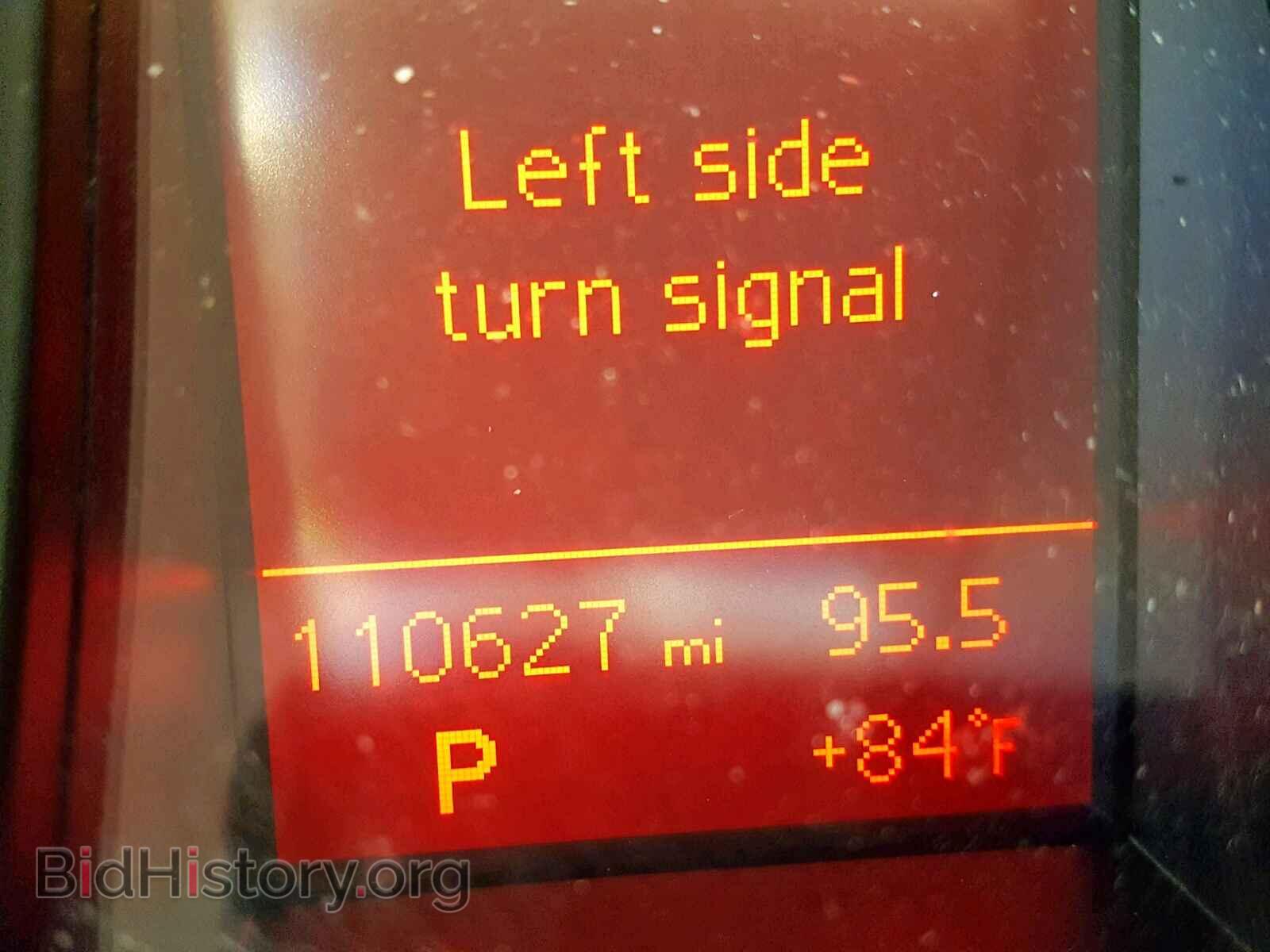 2010 AUDI A5 PREMIUM - VIN: WAUCFAFR8AA066618 - Фото 8