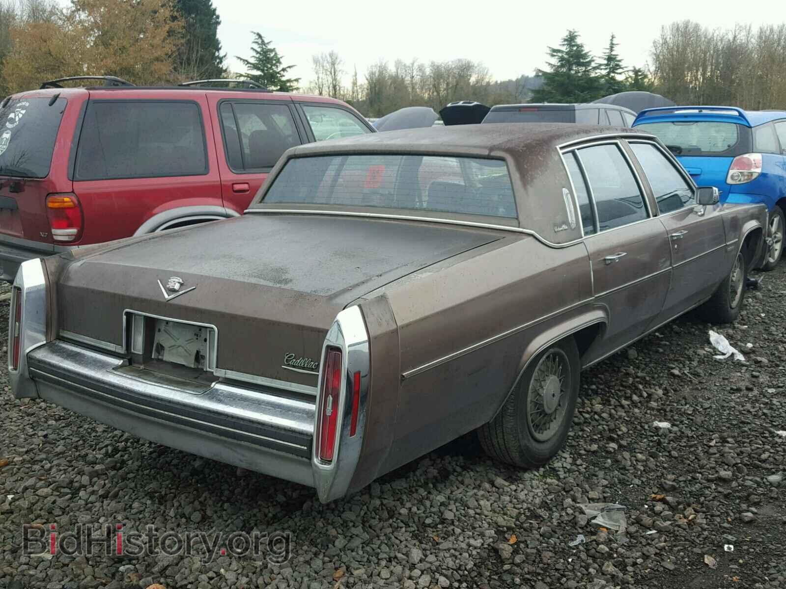 1983 CADILLAC DEVILLE - VIN: 1G6AD6981D9238223 - Фото 4
