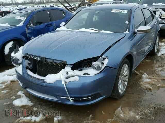 2011 CHRYSLER 200 - VIN: 1C3BC2FG4BN533799 - Фото 2