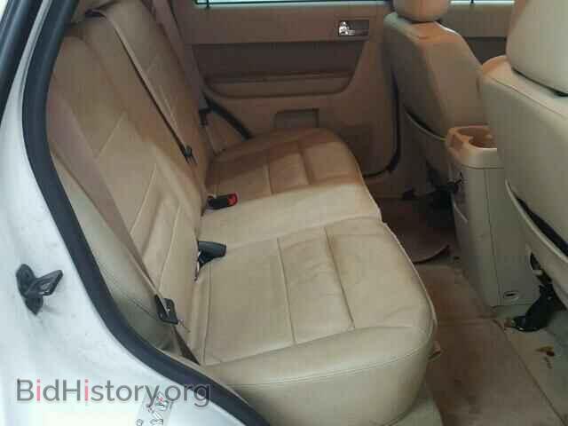 2011 FORD ESCAPE - VIN: 1FMCU0E79BKB19790 - Photo 6