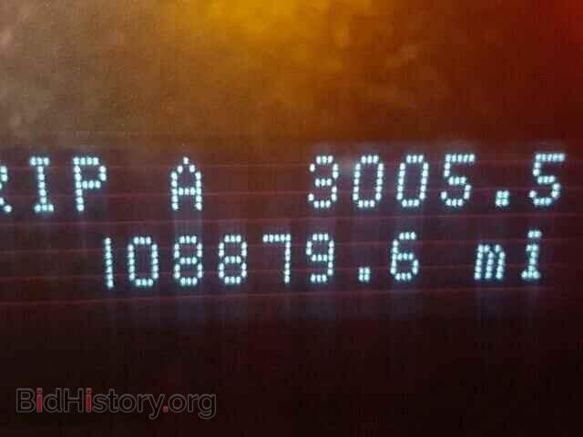 2011 FORD ESCAPE - VIN: 1FMCU0E79BKB19790 - Photo 8