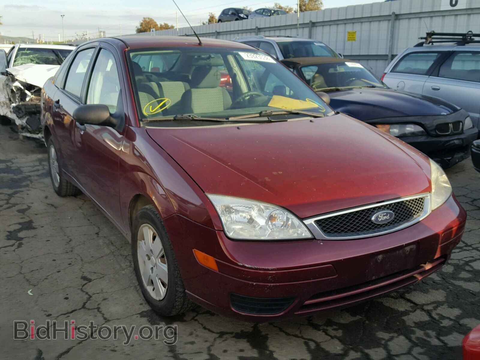 Photo 1FAHP34N67W317509 - FORD FOCUS 2007