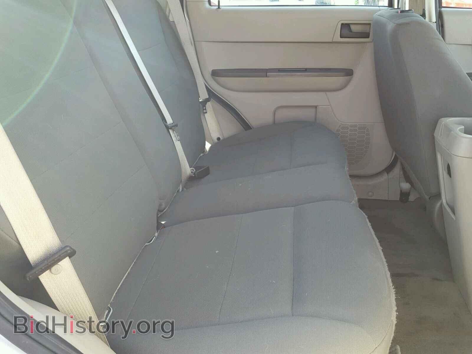 2011 FORD ESCAPE - VIN: 1FMCU0C73BKC65749 - Фото 6