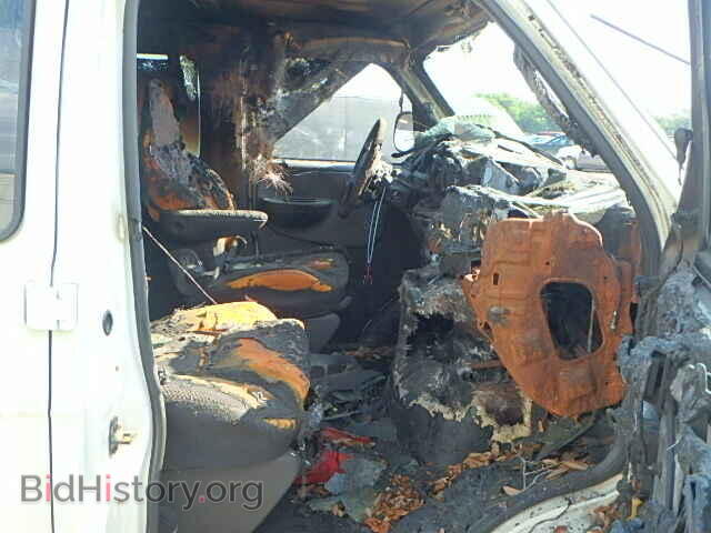 2002 DODGE RAM VAN - VIN: 2B5WB35Z22K110376 - Photo 5