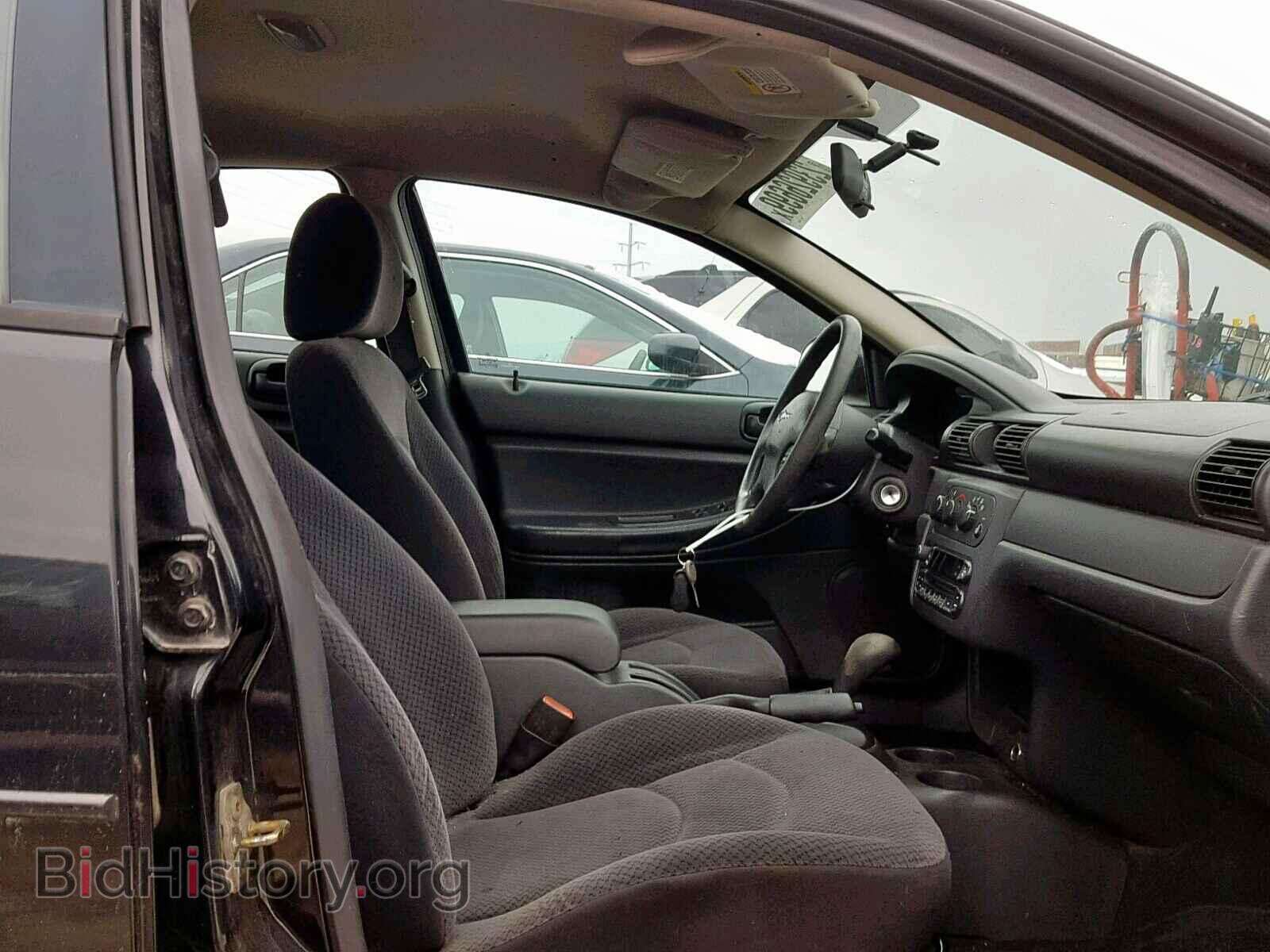 2005 CHRYSLER SEBRING - VIN: 1C3EL46X45N704497 - Фото 5