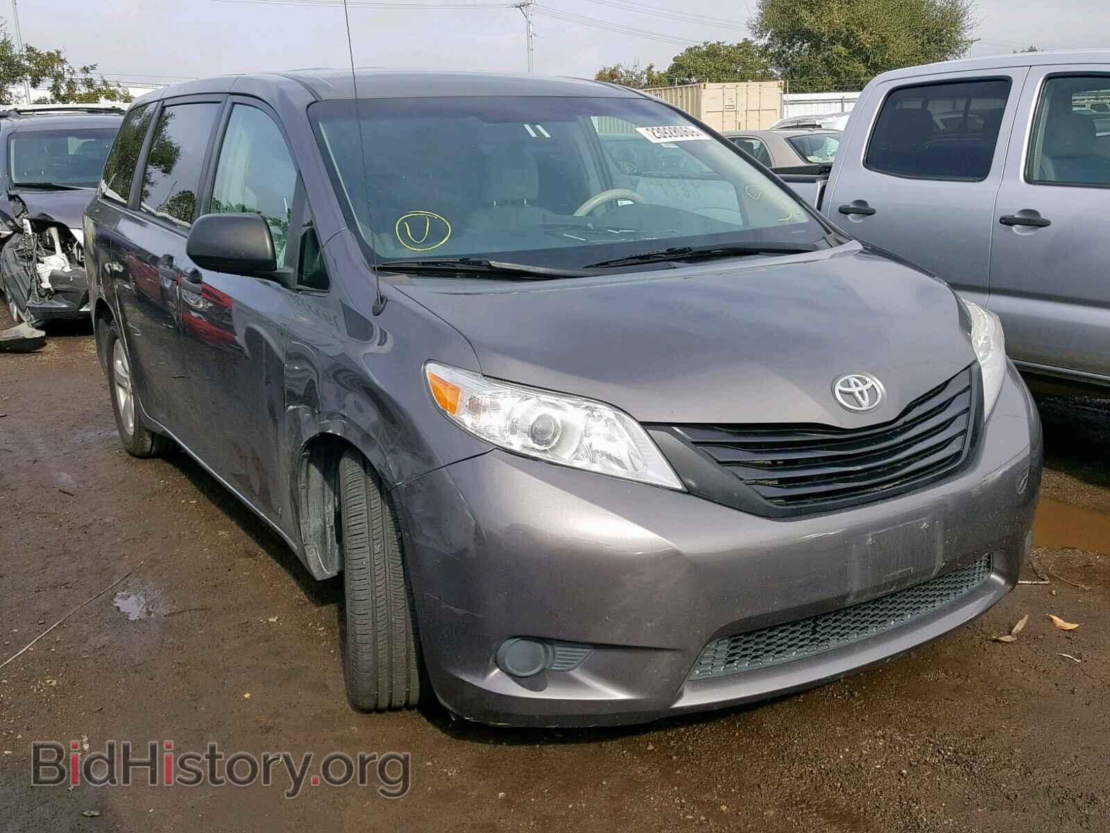 Фотография 5TDZK3DCXES452792 - TOYOTA SIENNA 2014