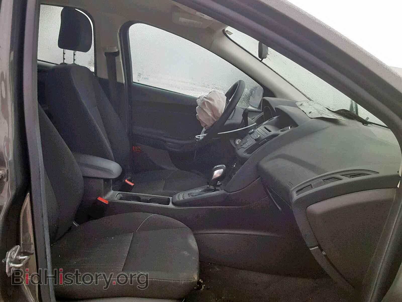 2016 FORD FOCUS SE - VIN: 1FADP3F28GL358209 - Фото 5