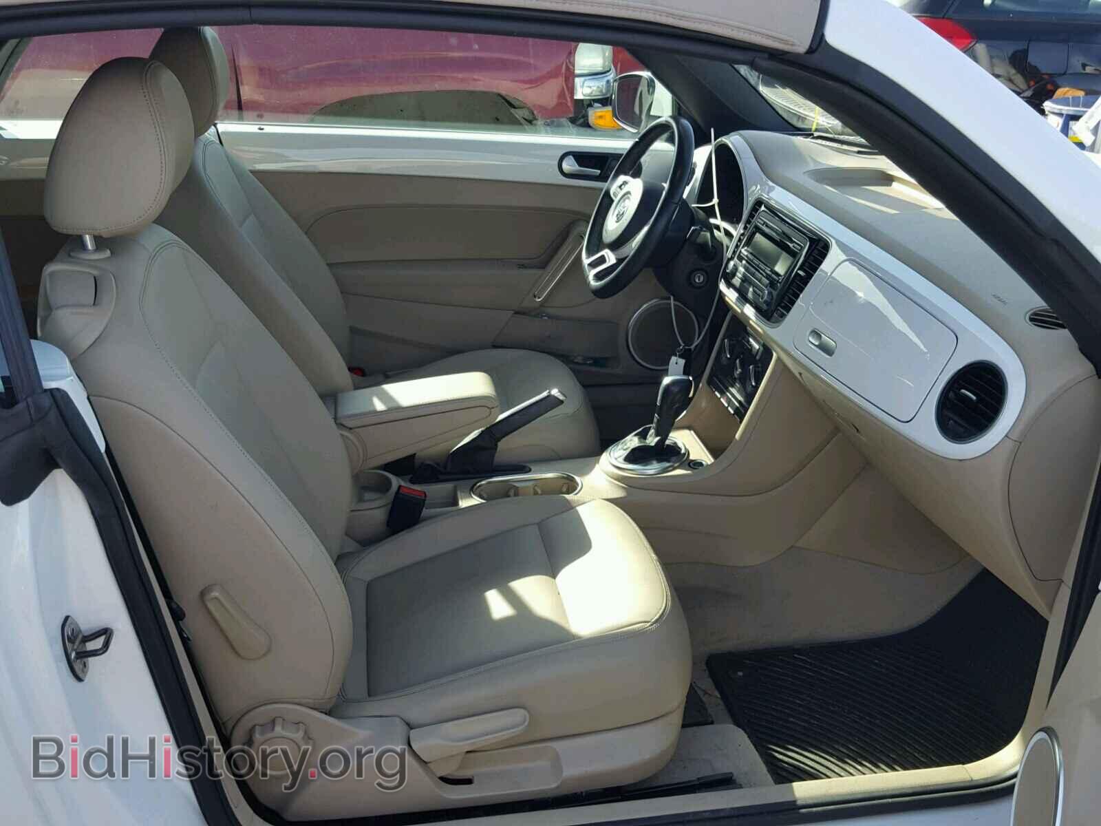 2014 VOLKSWAGEN BEETLE - VIN: 3VW5P7AT9EM807749 - Фото 5