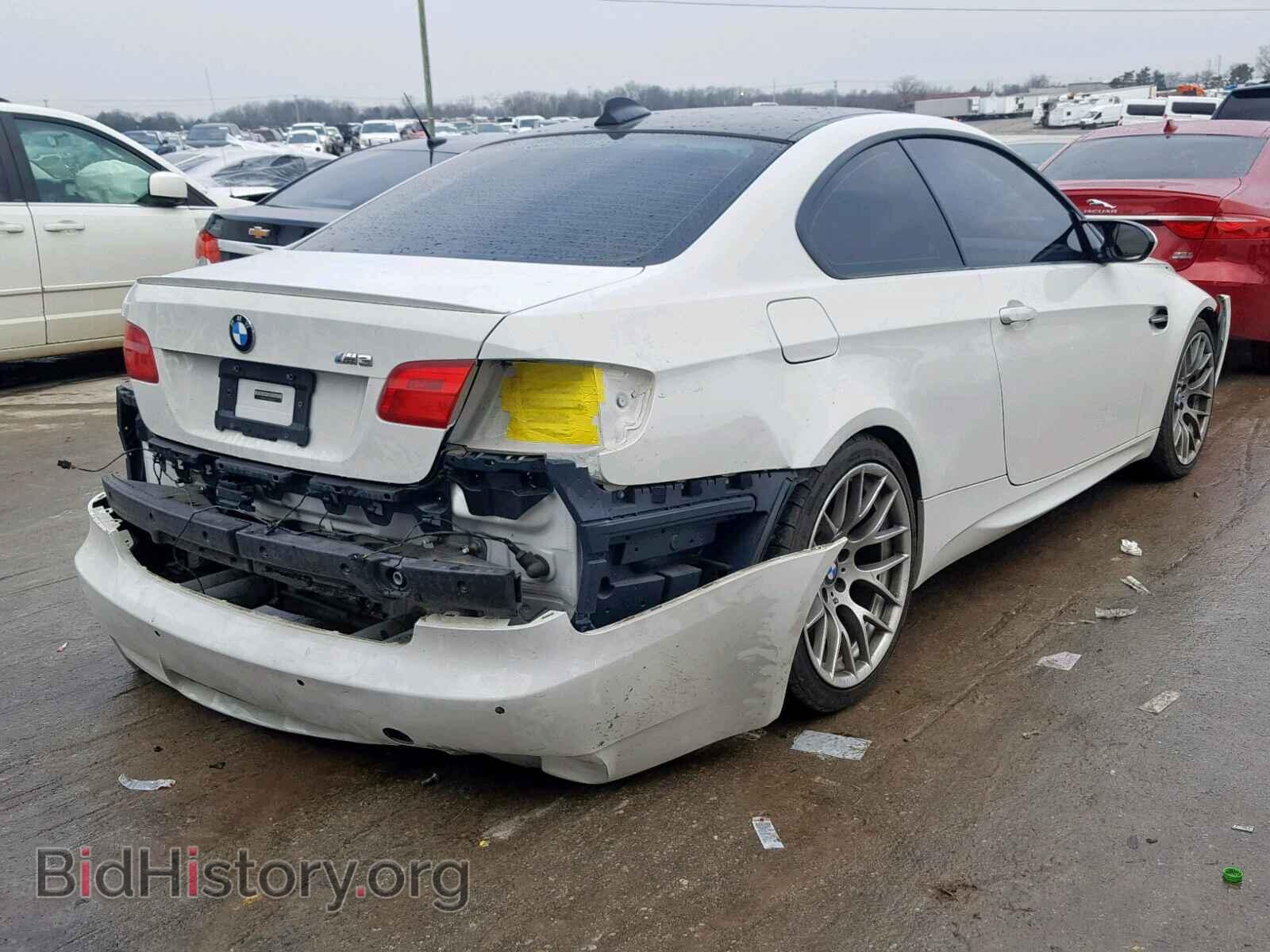 2011 BMW M3 - VIN: WBSKG9C54BE368812 - Фото 4
