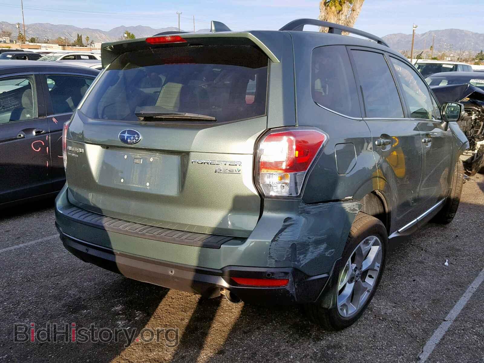 2017 SUBARU FORESTER - VIN: JF2SJAWC4HH525591 - Фото 4