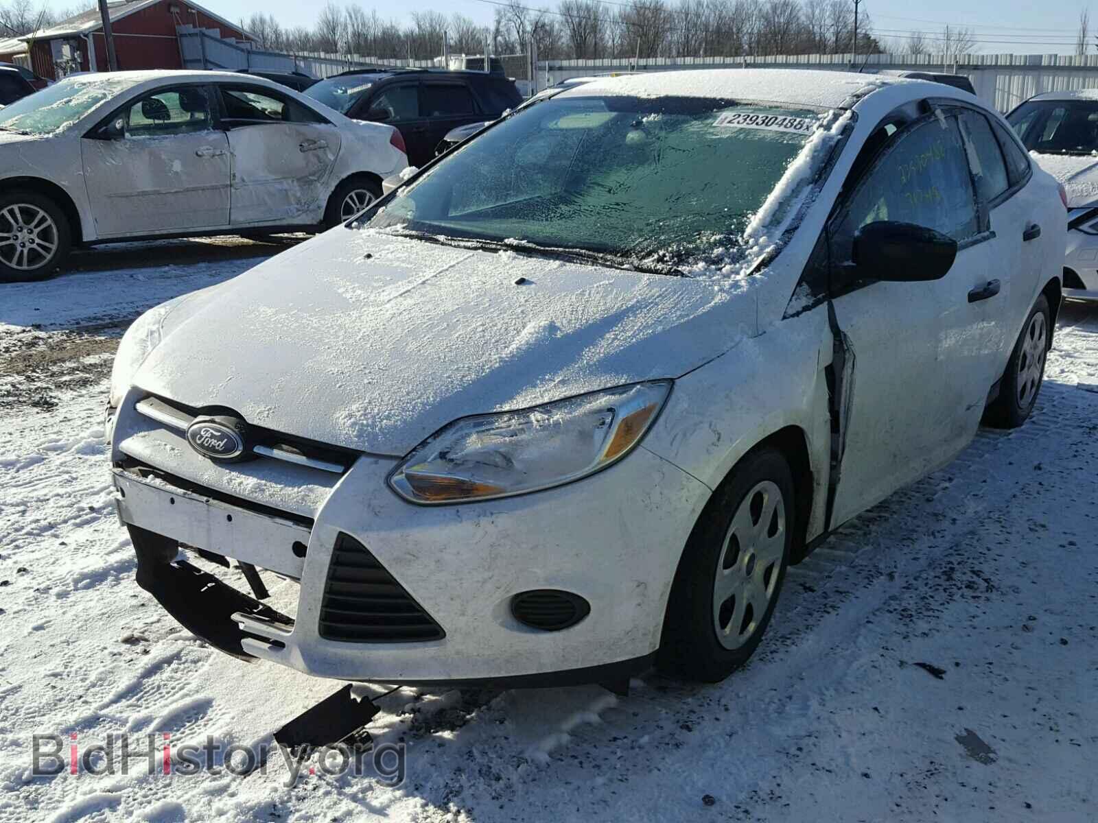 2014 FORD FOCUS - VIN: 1FADP3E21EL164958 - Фото 2
