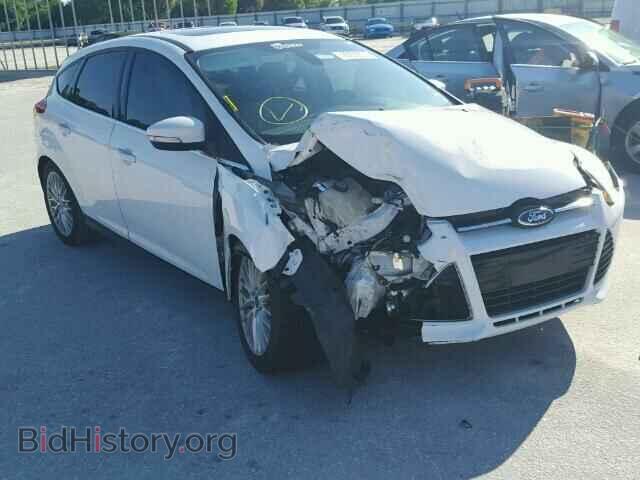 Photo 1FAHP3M22CL408262 - FORD FOCUS 2012