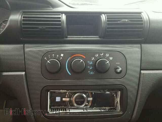2004 CHRYSLER SEBRING - VIN: 1C3EL46X74N415712 - Фото 9