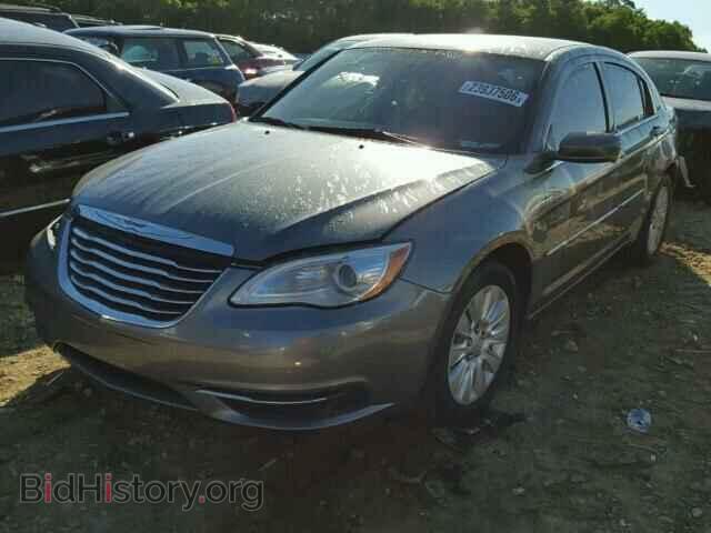 2013 CHRYSLER 200 - VIN: 1C3CCBAB3DN568627 - Фото 2