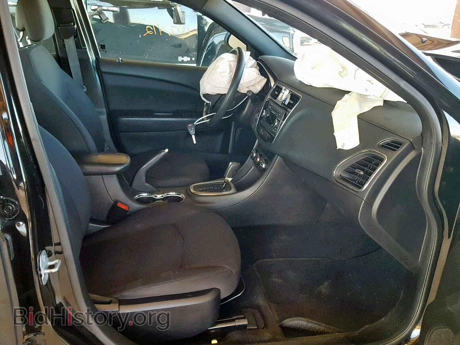 2014 CHRYSLER 200 - VIN: 1C3CCBAB9EN211776 - Фото 5