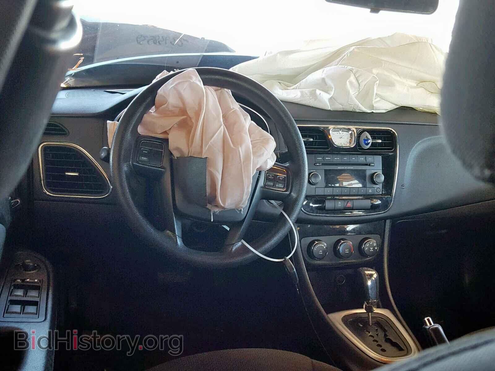 2014 CHRYSLER 200 - VIN: 1C3CCBAB9EN211776 - Фото 9