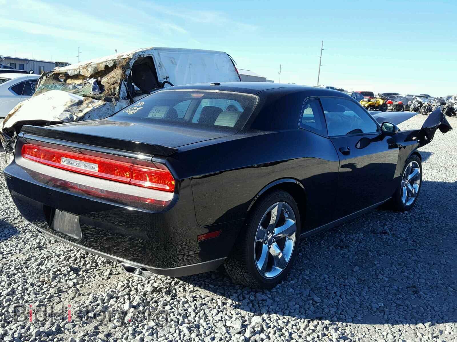 2012 DODGE CHALLENGER - VIN: 2C3CDYAG5CH269546 - Фото 4