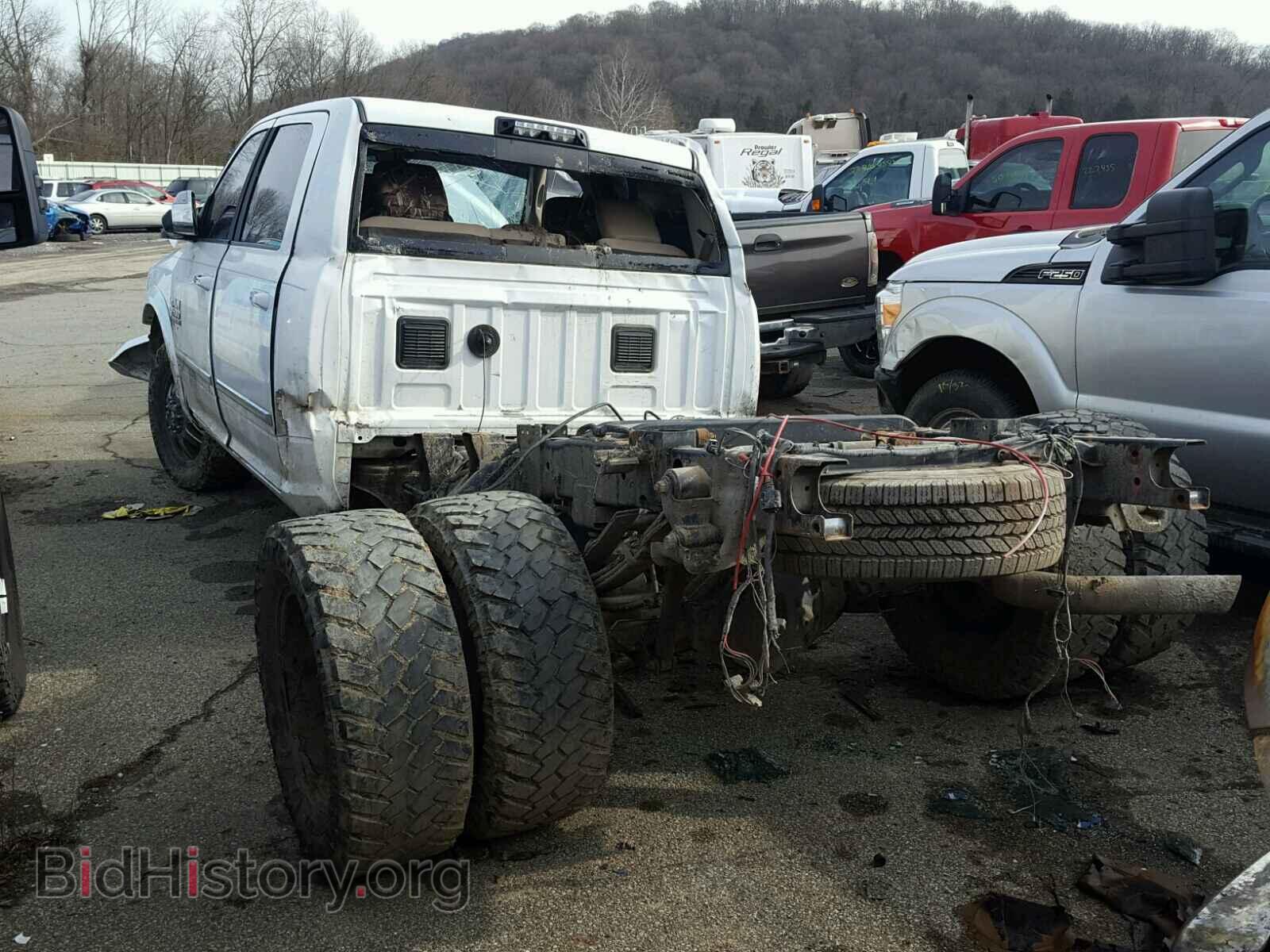 2014 RAM 3500 - VIN: 3C63RRJL3EG142756 - Фото 3