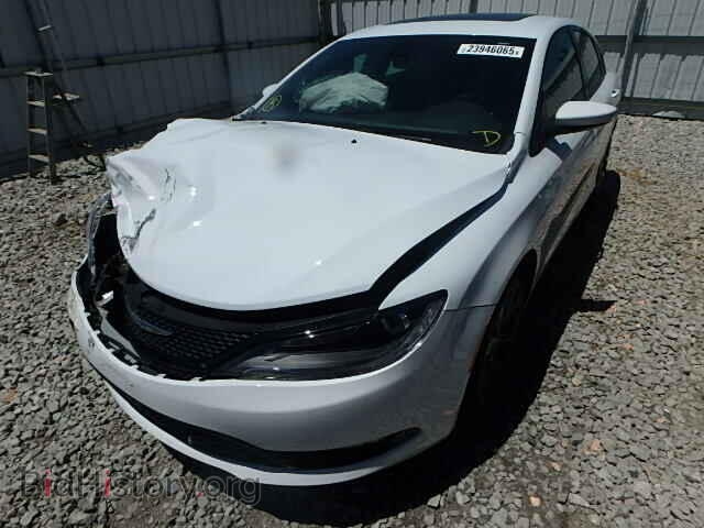 2015 CHRYSLER 200 - VIN: 1C3CCCBG2FN526307 - Фото 2