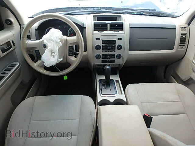 2011 FORD ESCAPE - VIN: 1FMCU0D77BKA96849 - Photo 10