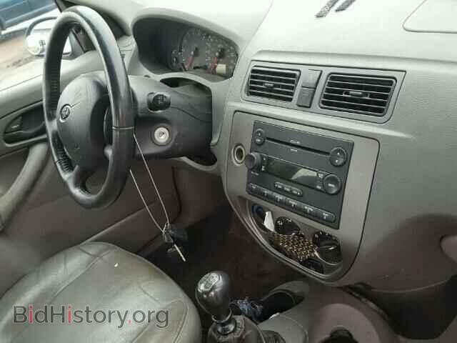 2005 FORD FOCUS - VIN: 1FAFP34N25W242148 - Фото 9