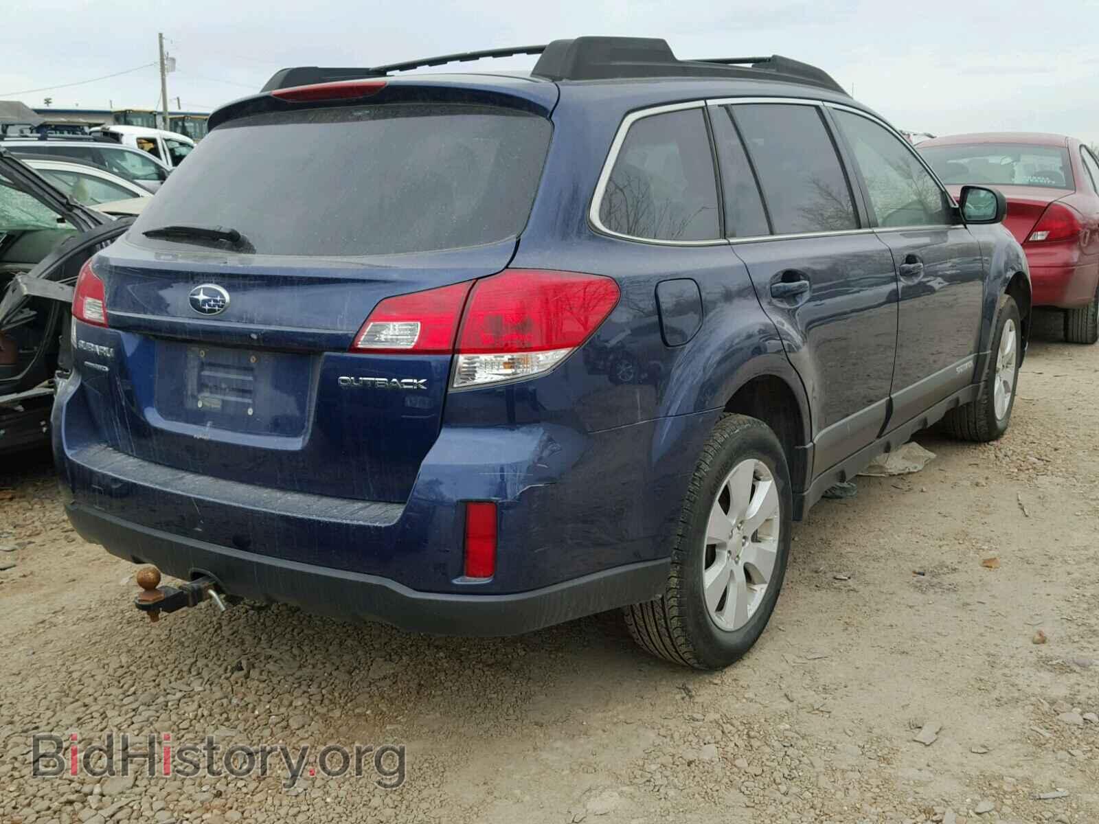 2011 SUBARU OUTBACK - VIN: 4S4BRCGC7B3358323 - Фото 4