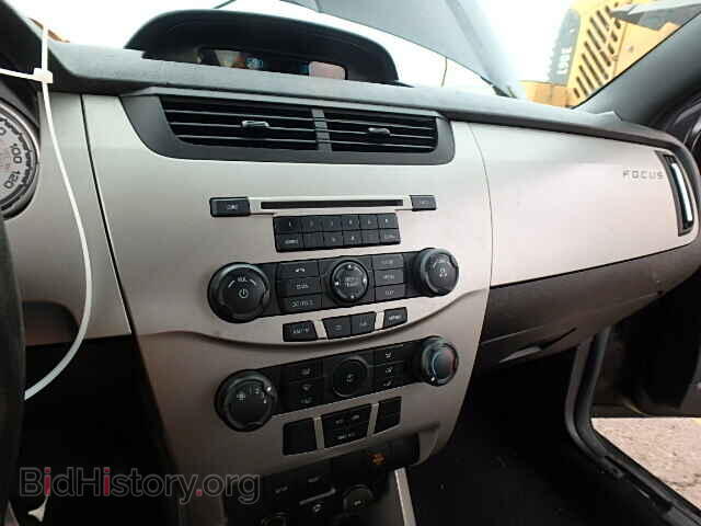 2008 FORD FOCUS - VIN: 1FAHP35N88W167547 - Фото 9