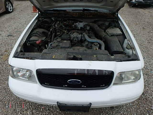 2011 FORD CROWN VIC - VIN: 2FABP7BV6BX100281 - Фото 7
