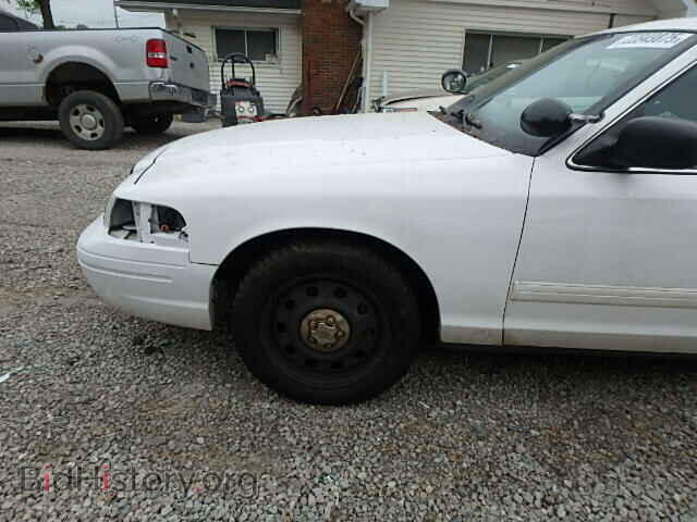 2011 FORD CROWN VIC - VIN: 2FABP7BV6BX100281 - Фото 10