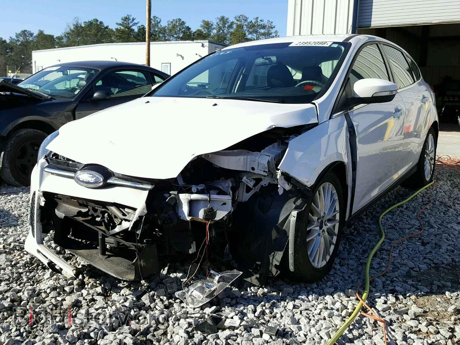 2013 FORD FOCUS - VIN: 1FADP3N25DL114725 - Фото 2