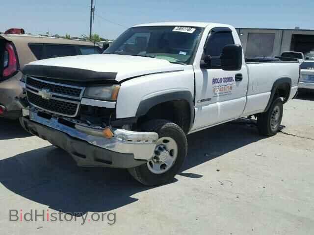 2005 CHEVROLET SILVERADO - VIN: 1GCHC24U15E272084 - Фото 2
