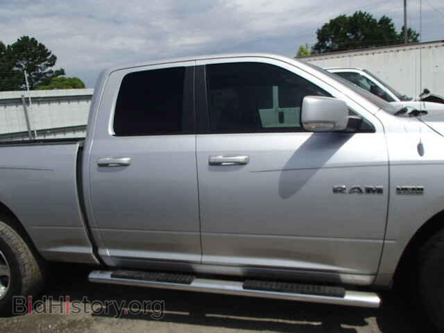 2010 DODGE RAM 1500 - VIN: 1D7RB1GT3AS246690 - Фото 10