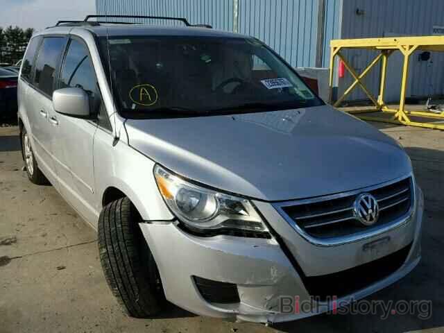 Photo 2C4RVABG4CR136215 - VOLKSWAGEN ROUTAN 2012