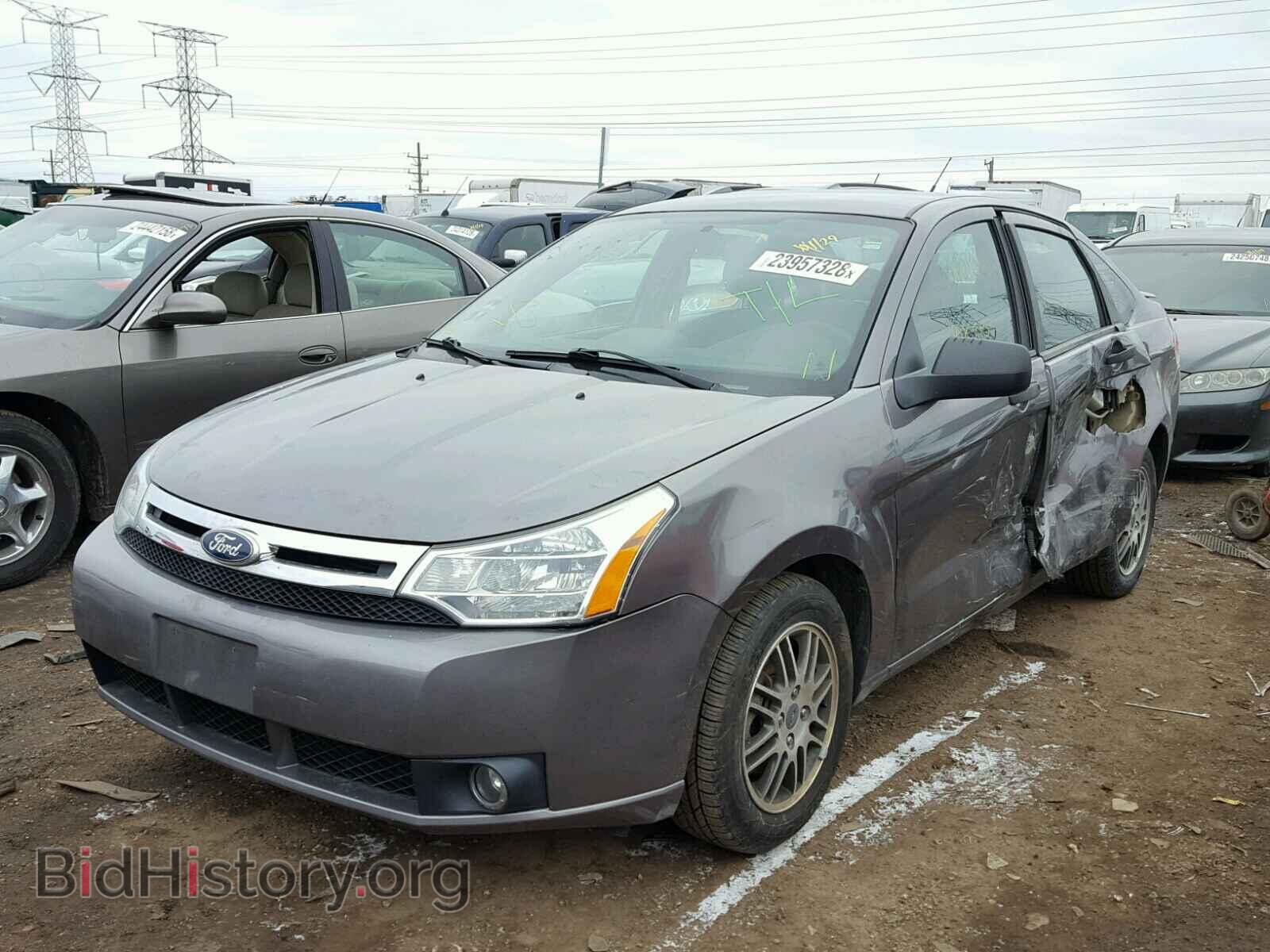 2011 FORD FOCUS - VIN: 1FAHP3FN4BW115807 - Фото 2