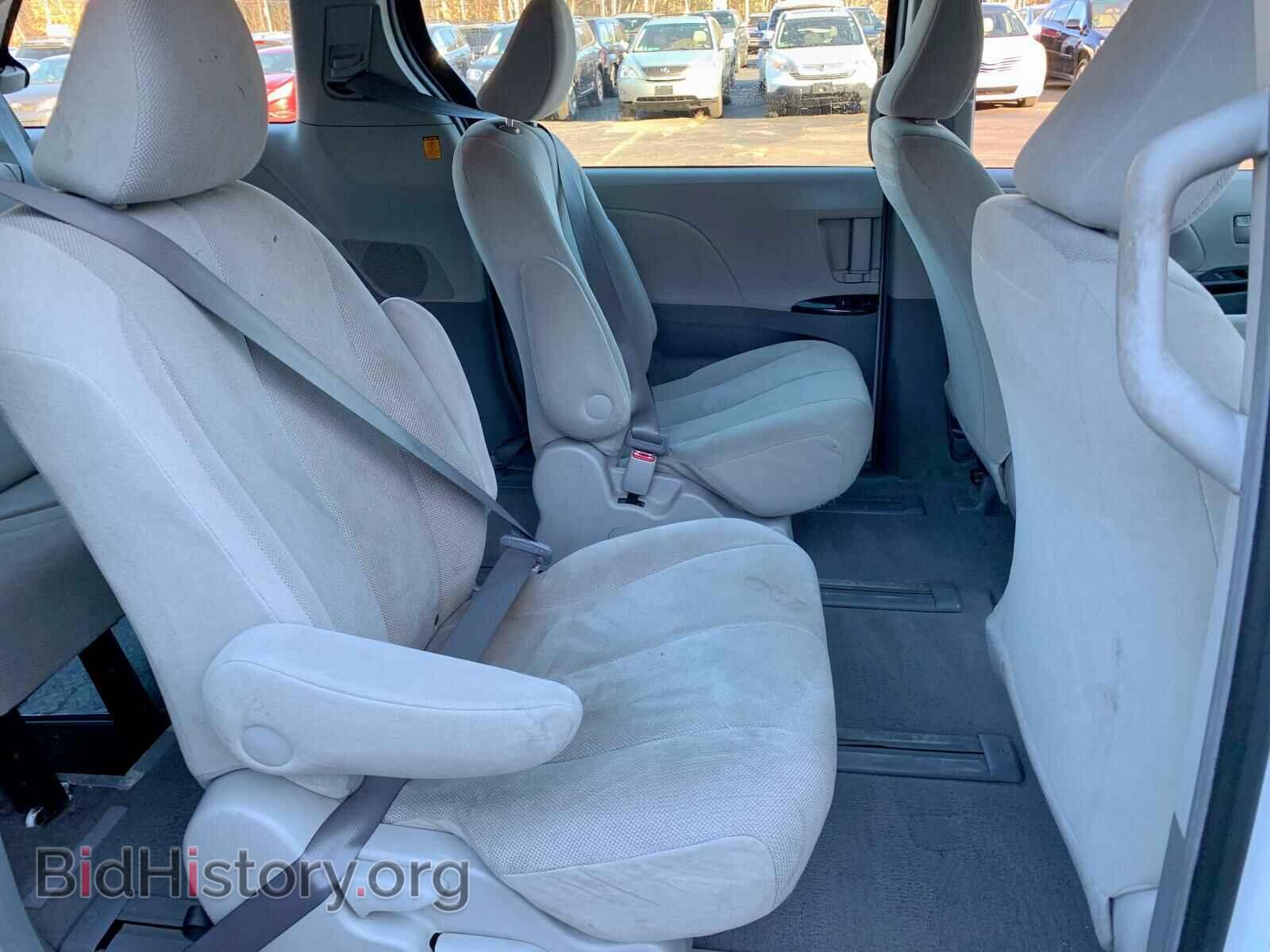 2011 TOYOTA SIENNA BAS - VIN: 5TDZK3DC5BS049072 - Фото 5