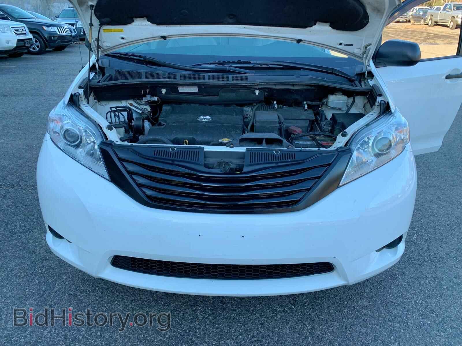 2011 TOYOTA SIENNA BAS - VIN: 5TDZK3DC5BS049072 - Фото 8