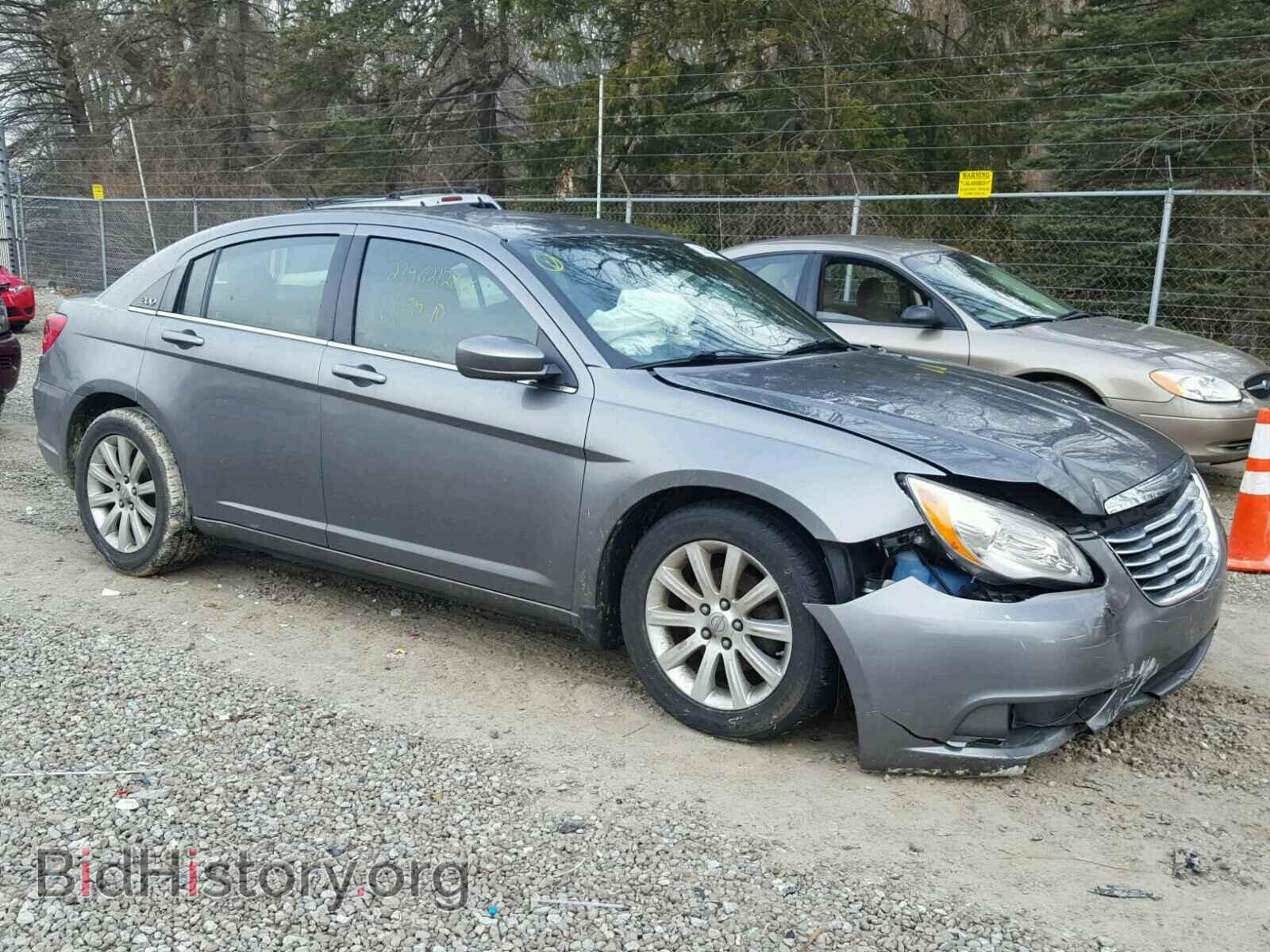 Фотография 1C3CCBBG1DN635333 - CHRYSLER 200 2013