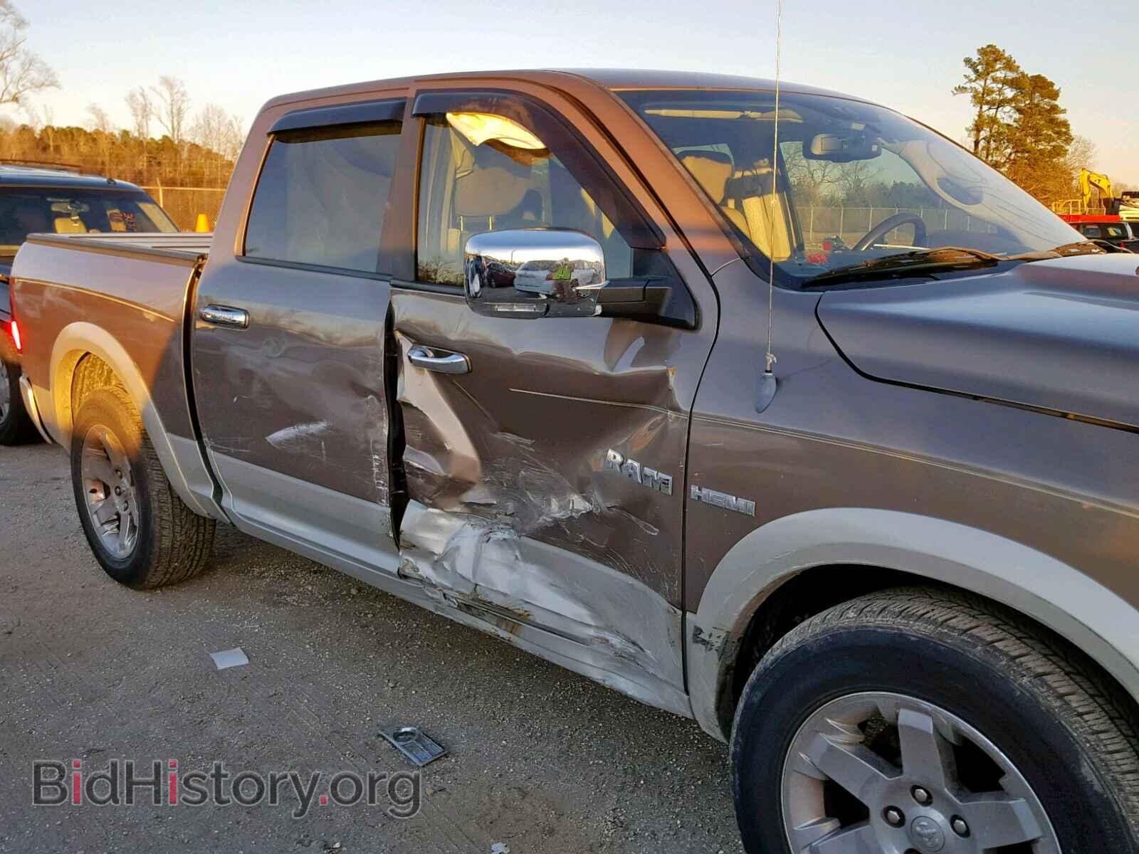 2010 DODGE RAM 1500 - VIN: 1D7RB1CT9AS112661 - Фото 9