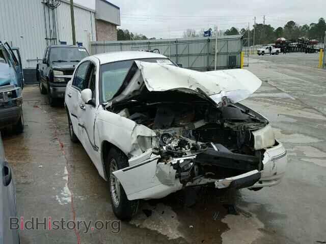 Photo 1LNHM82W5YY940746 - LINCOLN TOWNCAR 2000