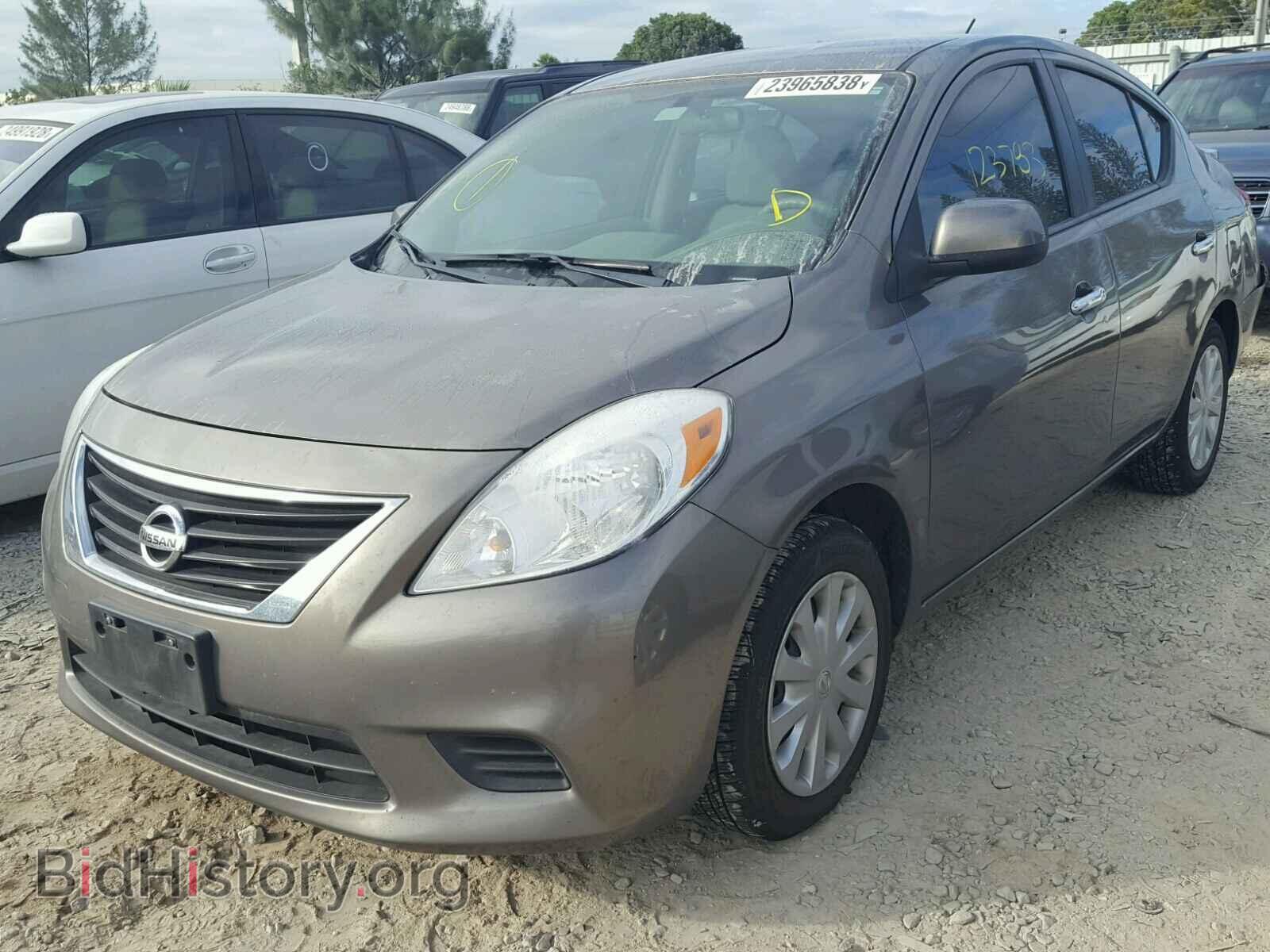 2013 NISSAN VERSA - VIN: 3N1CN7AP9DL845864 - Фото 2