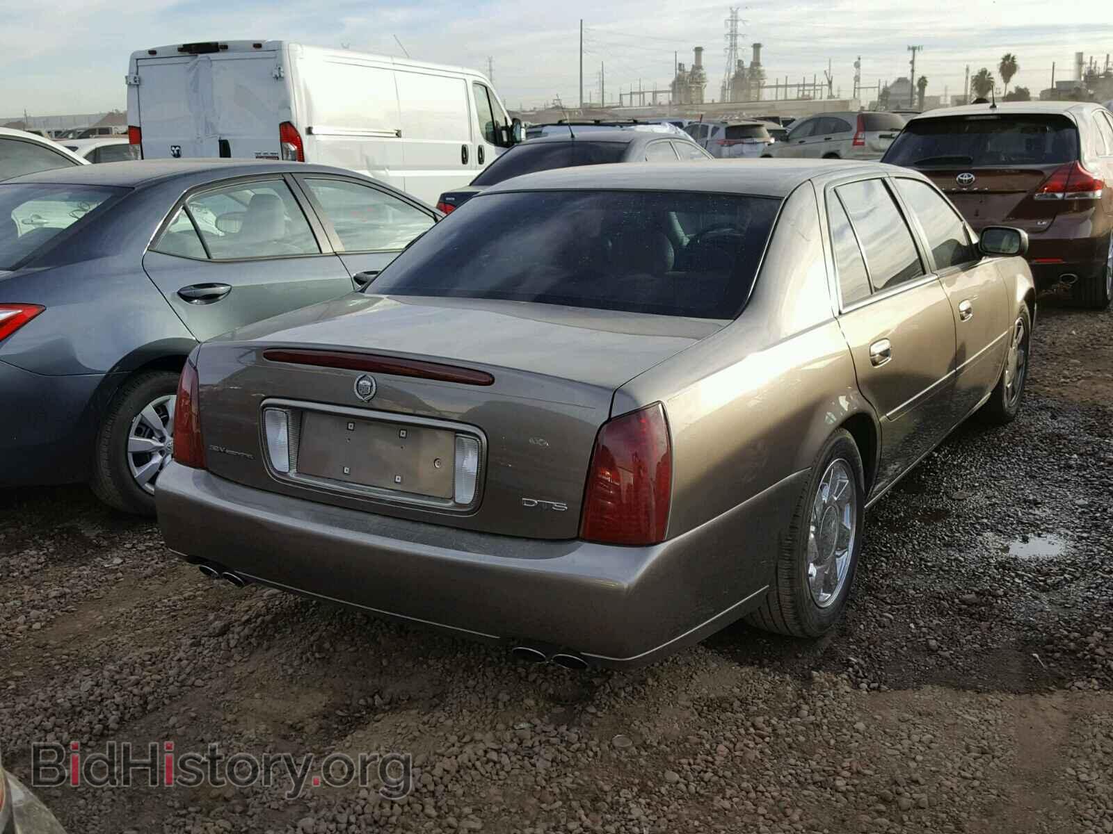 2000 CADILLAC DEVILLE - VIN: 1G6KF5498YU209040 - Photo 4