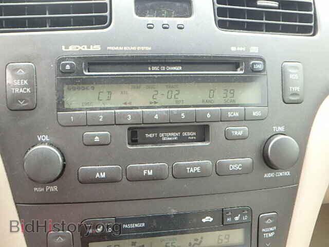 2002 LEXUS ES300 - VIN: JTHBF30G820030631 - Фото 9