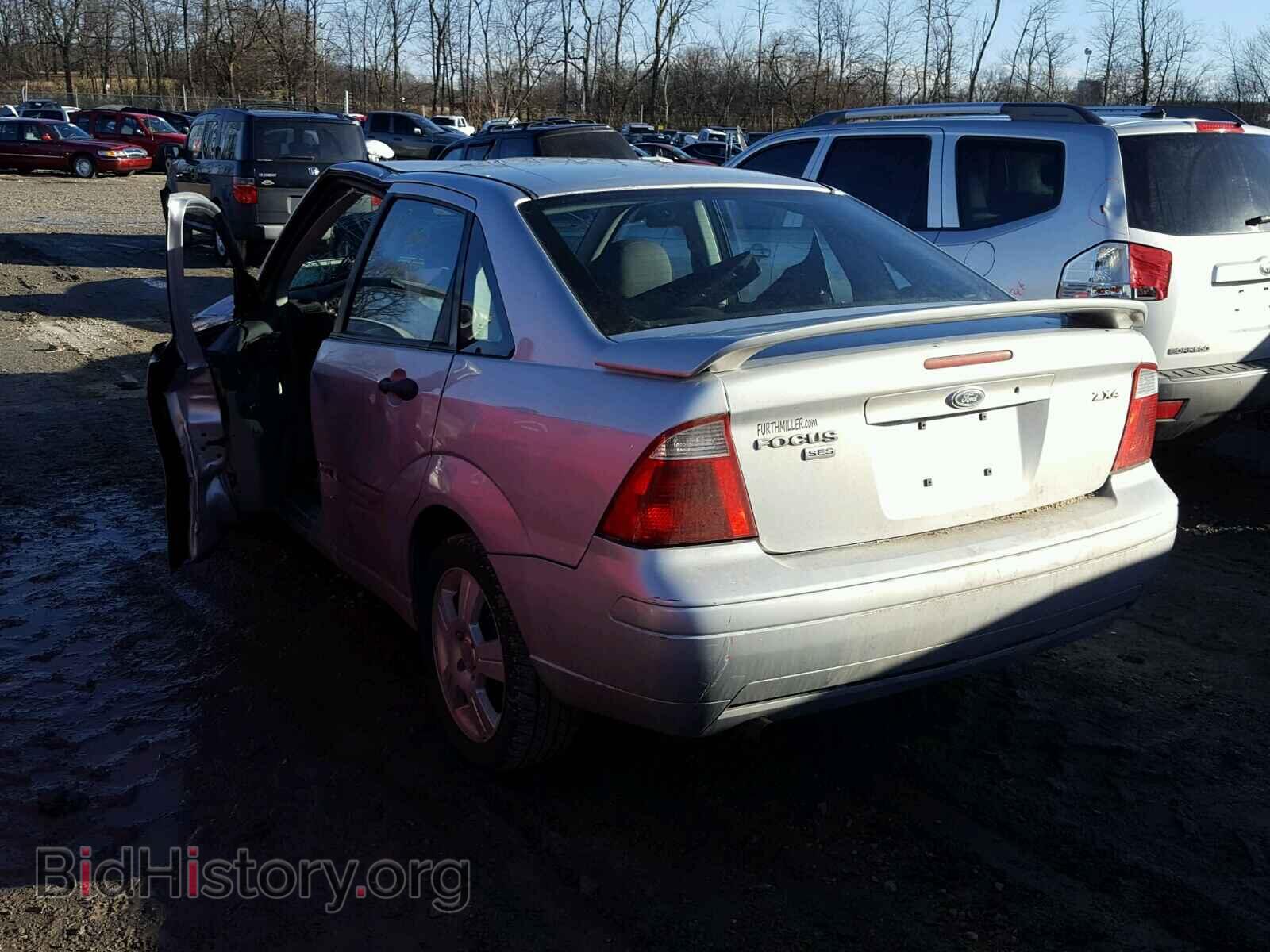 2006 FORD FOCUS - VIN: 1FAHP34N16W243947 - Фото 3