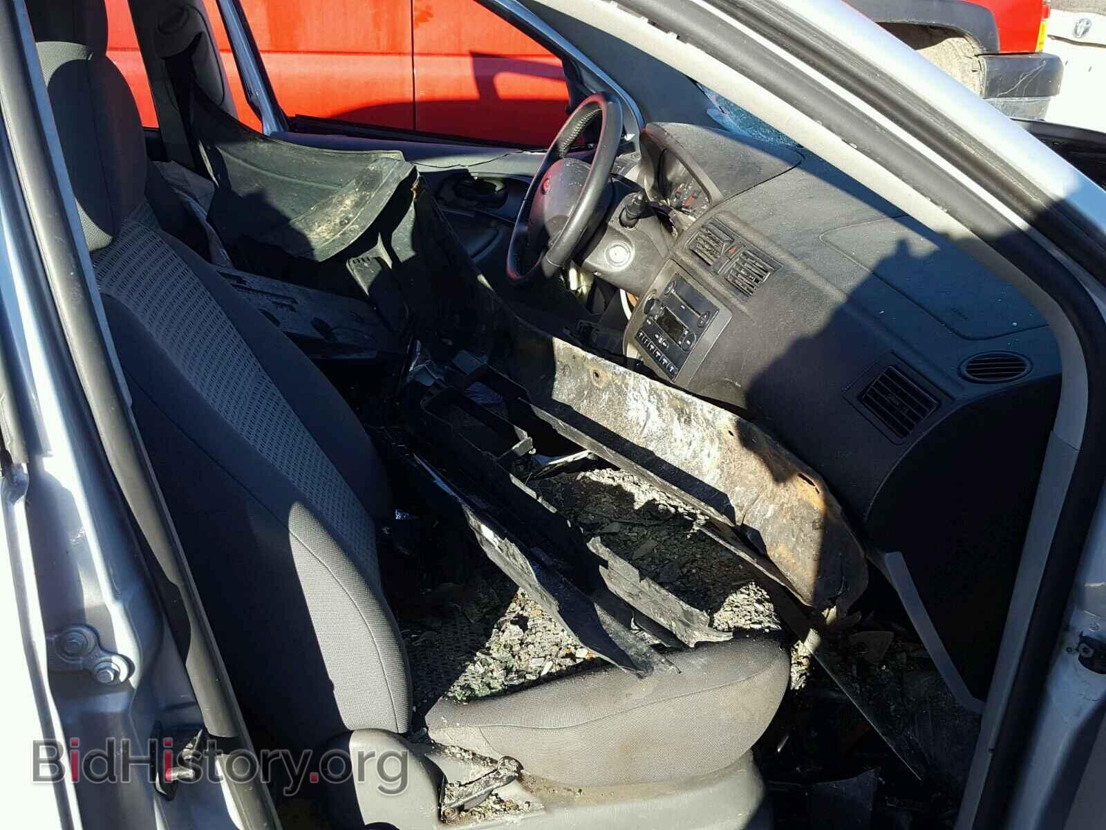 2006 FORD FOCUS - VIN: 1FAHP34N16W243947 - Фото 5