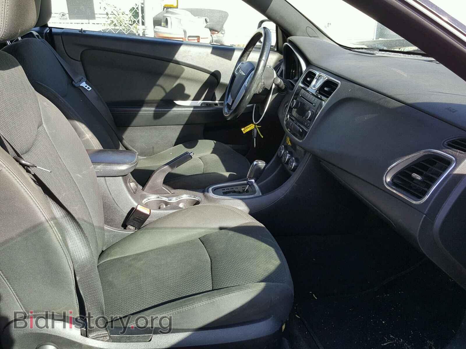 2011 CHRYSLER 200 - VIN: 1C3BC2EG4BN585564 - Фото 5