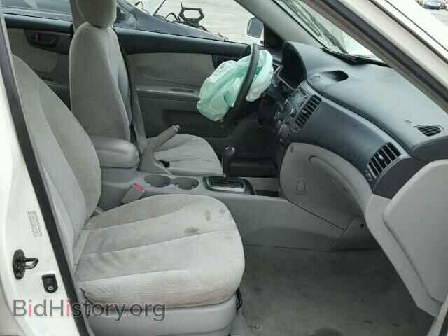 2007 KIA OPTIMA - VIN: KNAGE123X75104339 - Фото 5