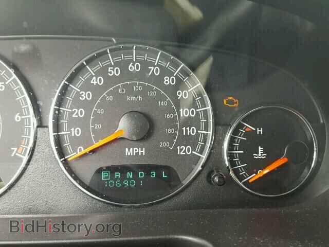 2005 CHRYSLER SEBRING - VIN: 1C3EL46X75N691387 - Фото 8
